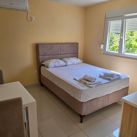 Apartman Tolosi Podgorica Zewnętrze zdjęcie