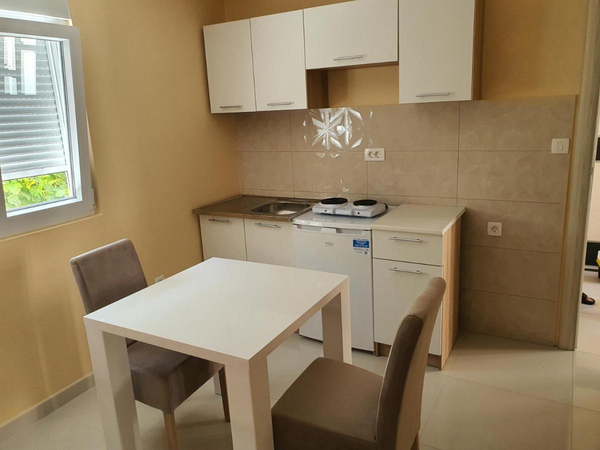 Apartman Tolosi Podgorica Zewnętrze zdjęcie