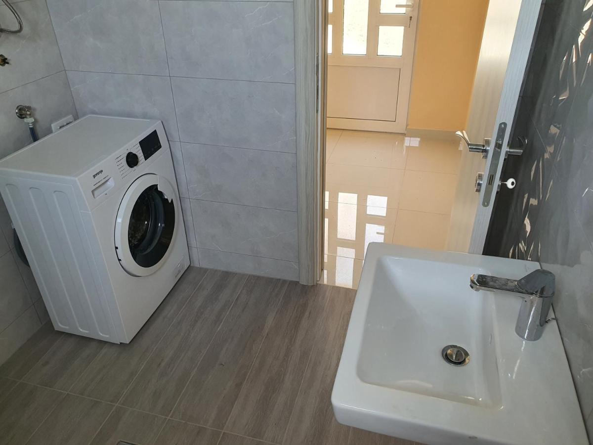 Apartman Tolosi Podgorica Zewnętrze zdjęcie