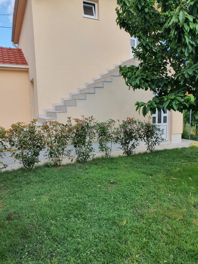 Apartman Tolosi Podgorica Zewnętrze zdjęcie