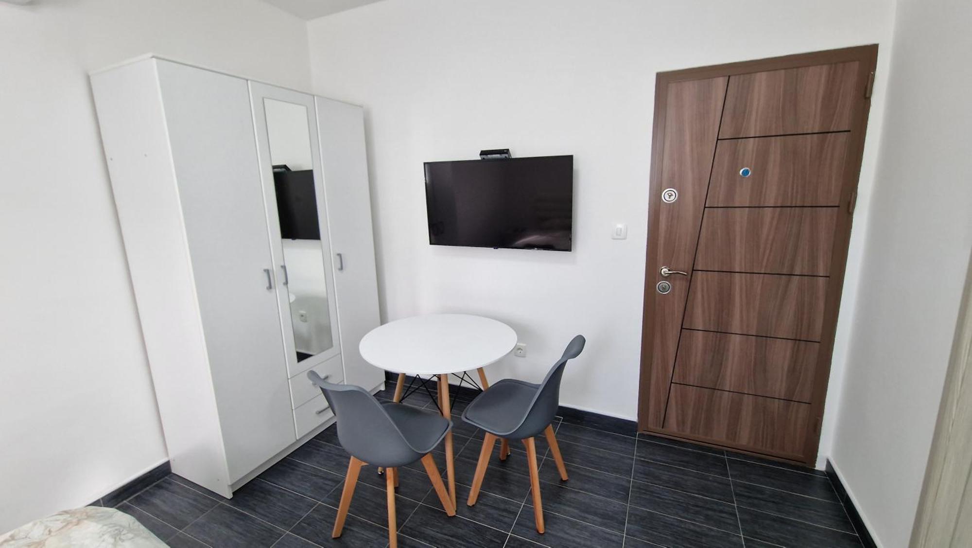 Apartman Tolosi Podgorica Zewnętrze zdjęcie