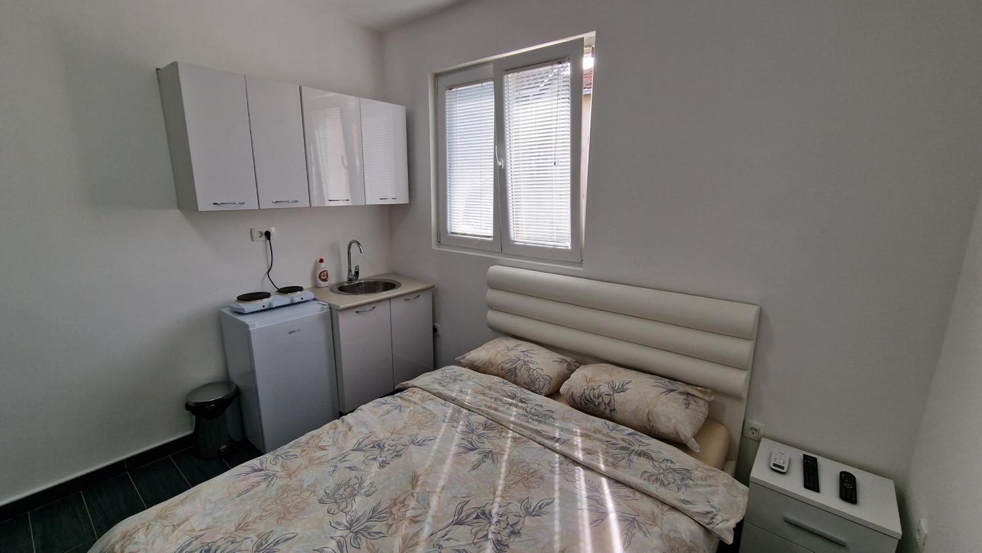 Apartman Tolosi Podgorica Zewnętrze zdjęcie